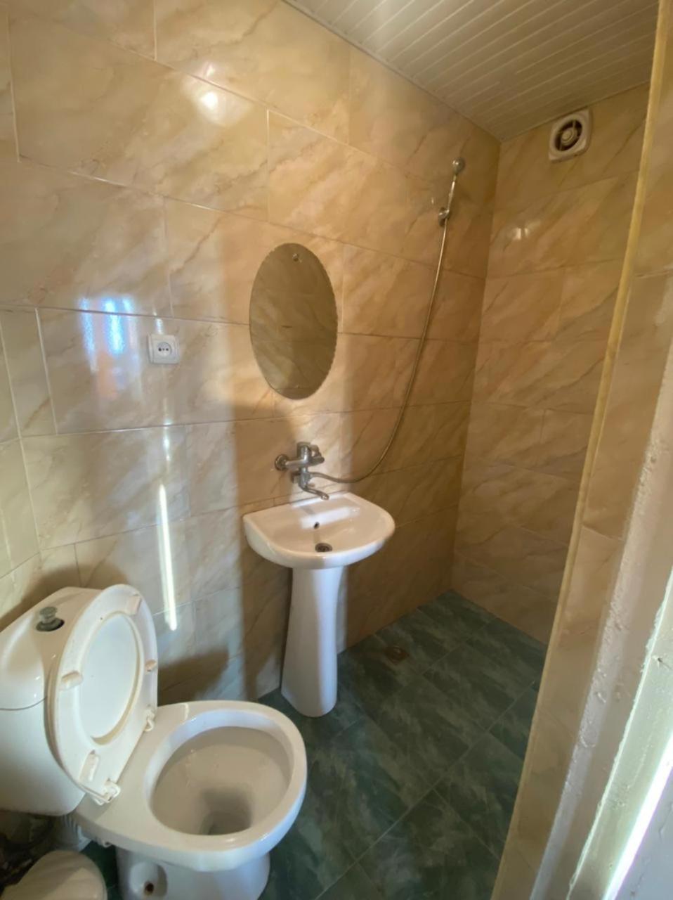 Guest House Orange 科布列季 外观 照片